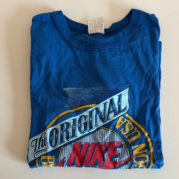 Nike Tops - Vintage Nike Tee